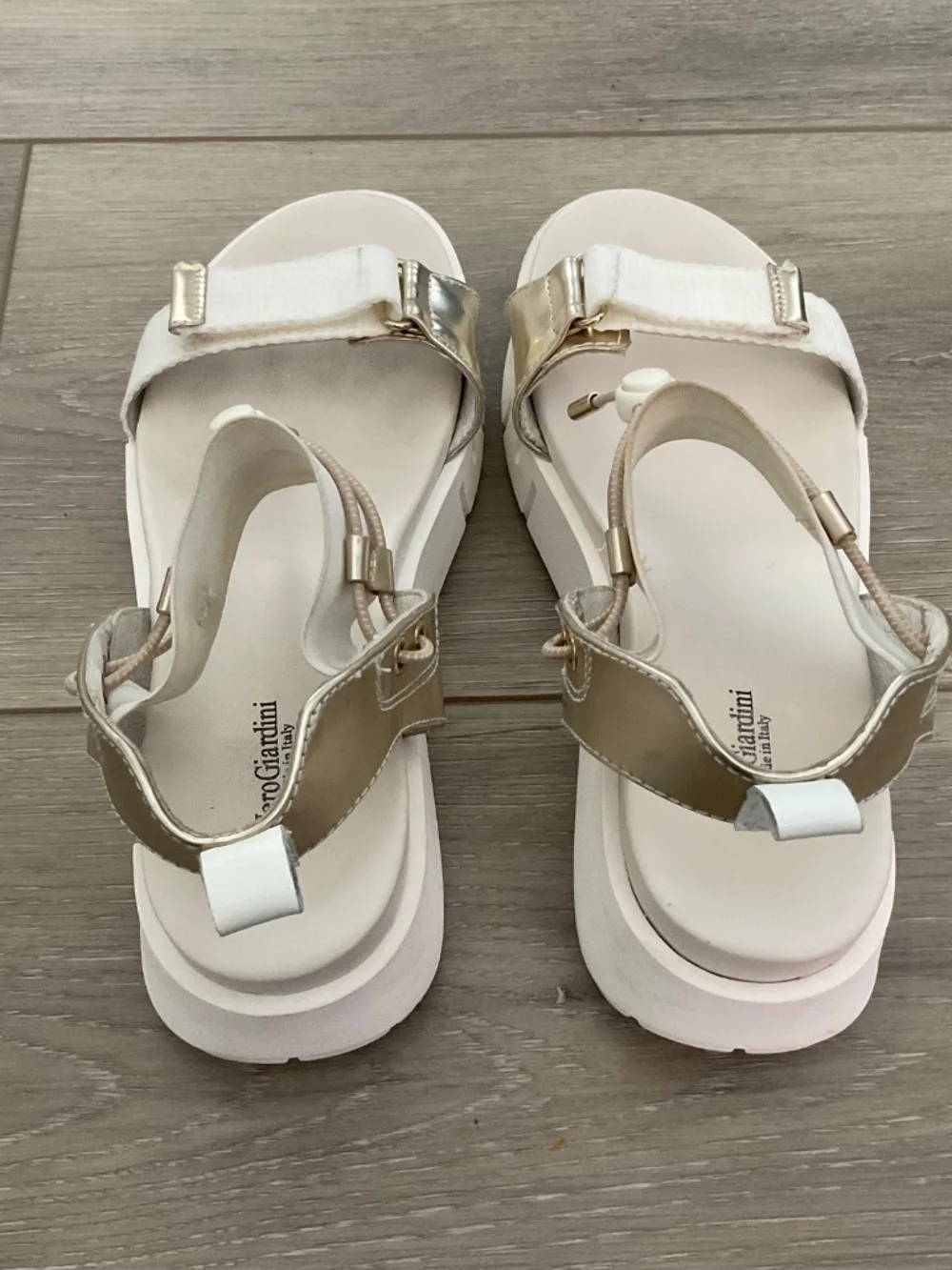 NERO GIARDINI Sporty Platform Sandal in White Size EU 37